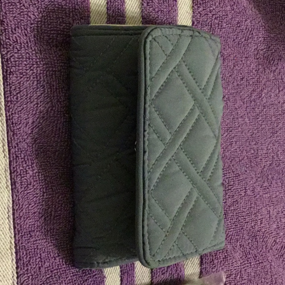 Vera Bradley Riley wallet grey